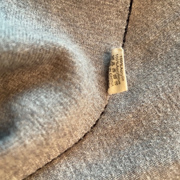 pretty persuasions black and gray reversible wrap poncho shawl rib cuffs - Picture 9 of 9